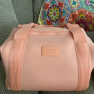 Dagne Dover Medium Landon Pomelo